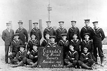 The first recruits of the Naval Service of Canada.